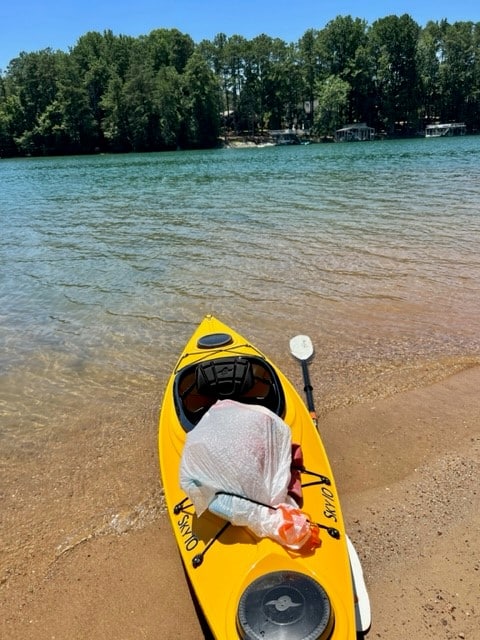 Kayaking Clean Up Lake Lanier